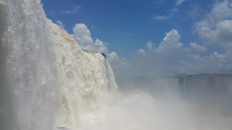 iguazu-falls-11
