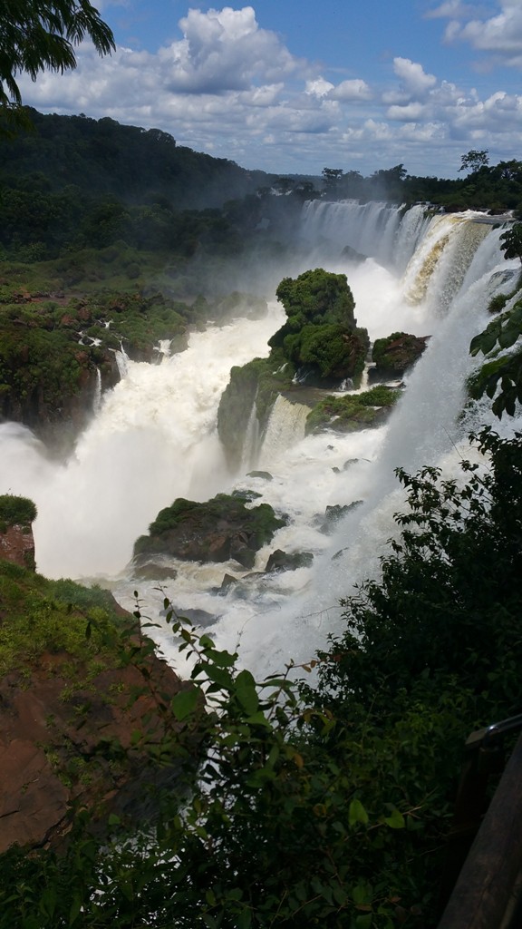 iguazu-falls-18