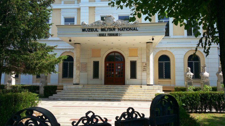 bucharest_13_military